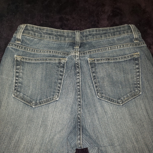 Jean's - Picture 2 of 5